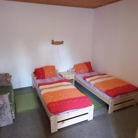 Guest house U Dvou Panu Pernink